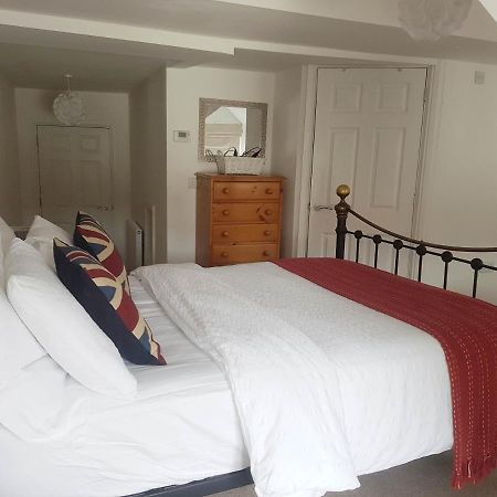 Warwick Market Place Apartment Exterior foto